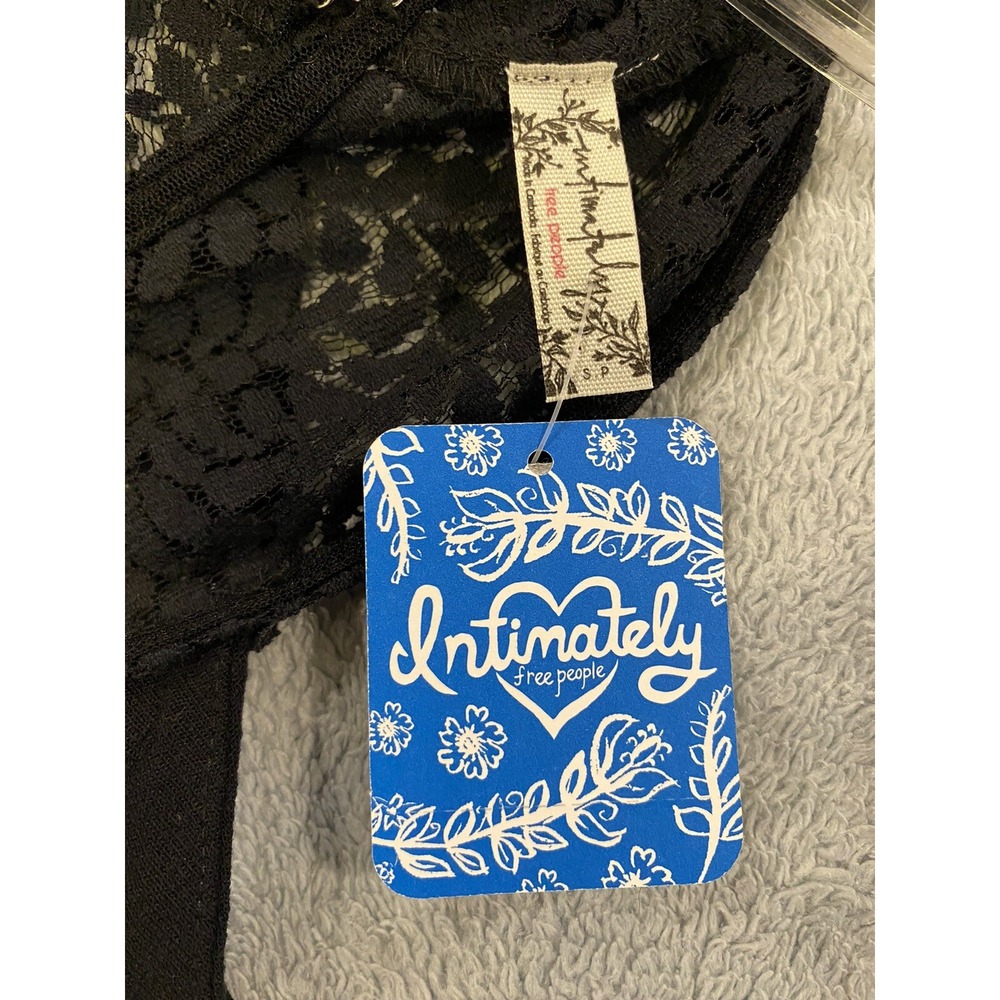 Free People Intimately One Adella Slip Woman Mini Lace Dress in Black S NWT $88 - Picture 7 of 12
